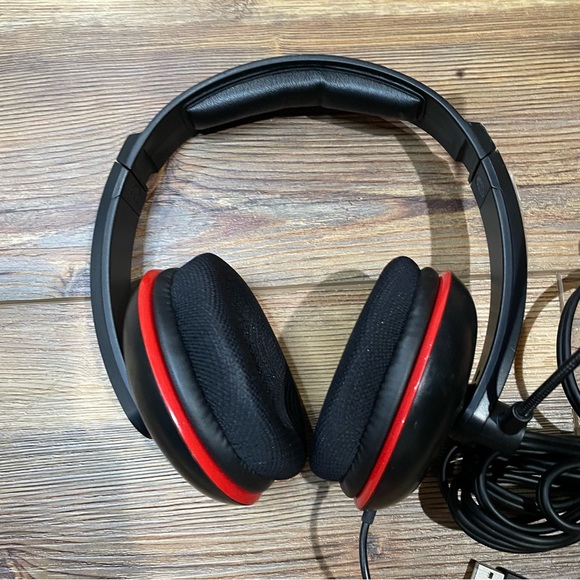 TURTLE BEACH EARFORCE P11 Gaming Headset Amplified Stereo Microphone Tested - Picture 3 of 6